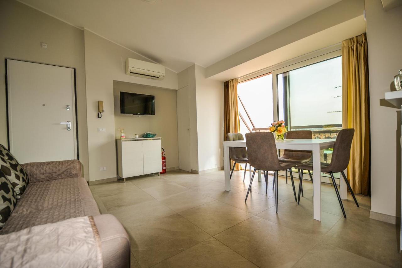 Elisa Apartment Desenzano del Garda
